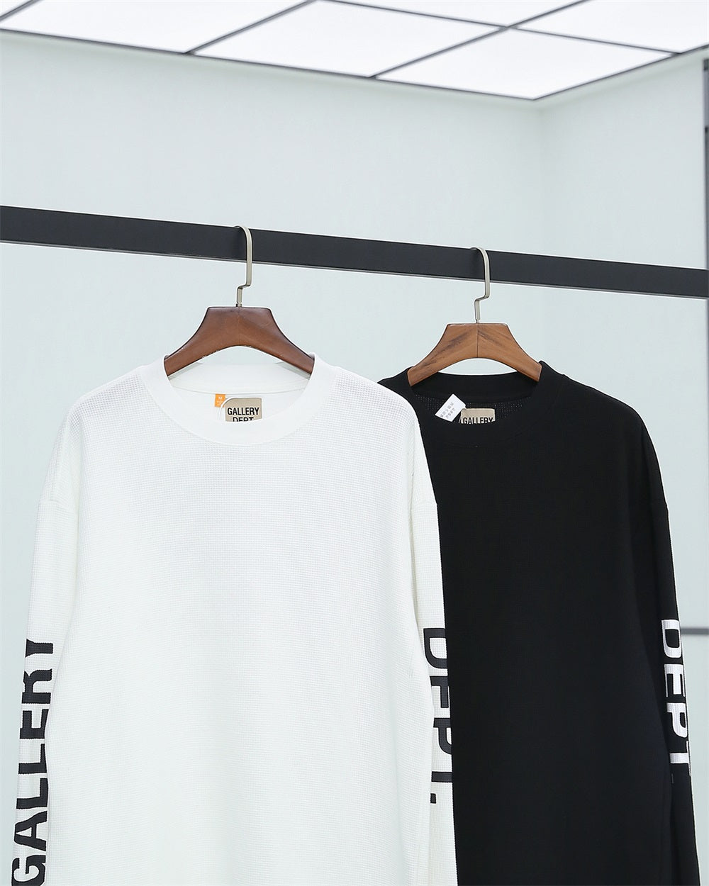 GALLERY DEPT FRENCH COLLECTOR L/S TEE