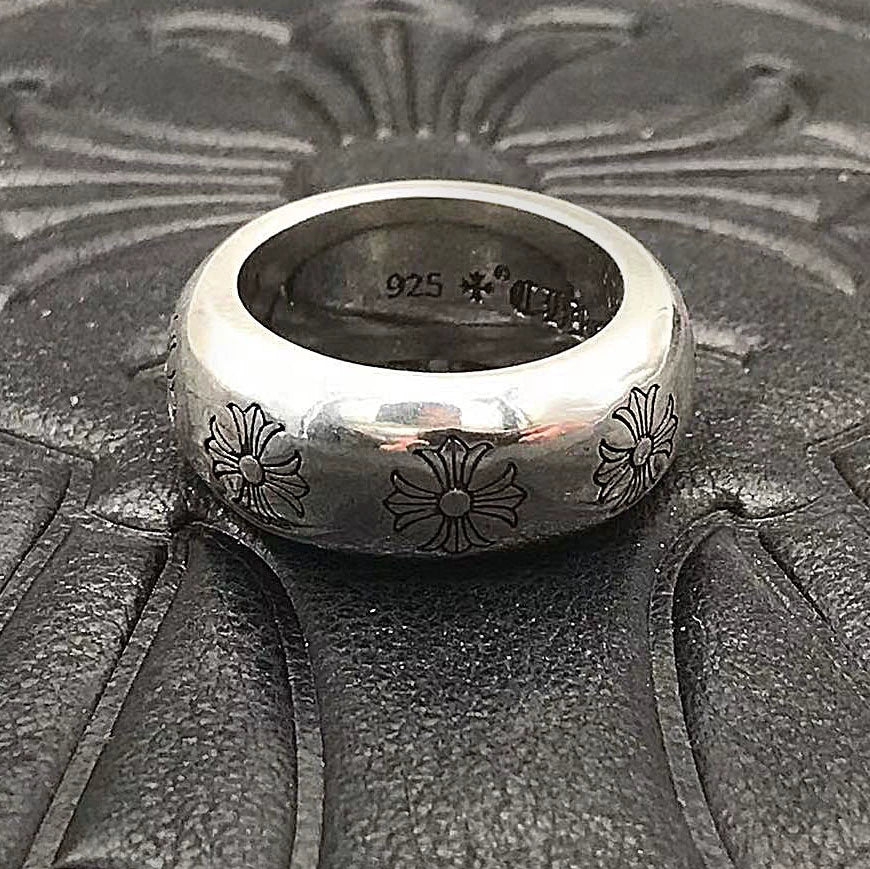 CHROME HEART DOMINEERING CROSS RING