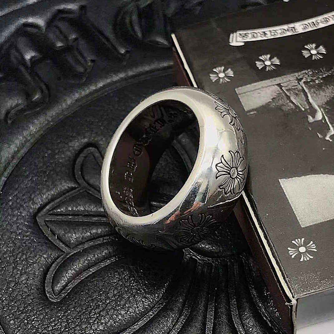 CHROME HEART DOMINEERING CROSS RING