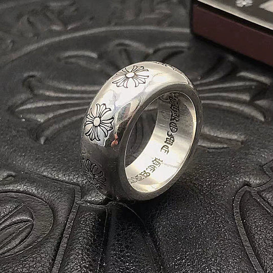 CHROME HEART DOMINEERING CROSS RING