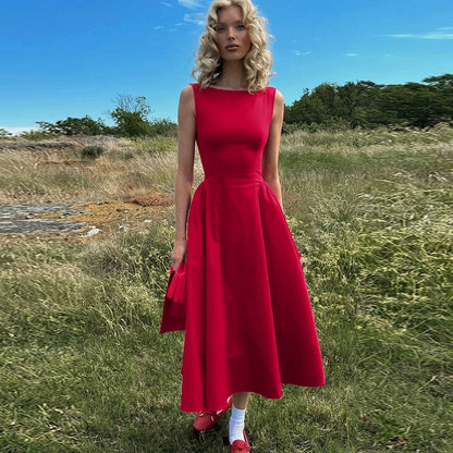 Hepburn Sleeveless Temperament Waist Slim Dress