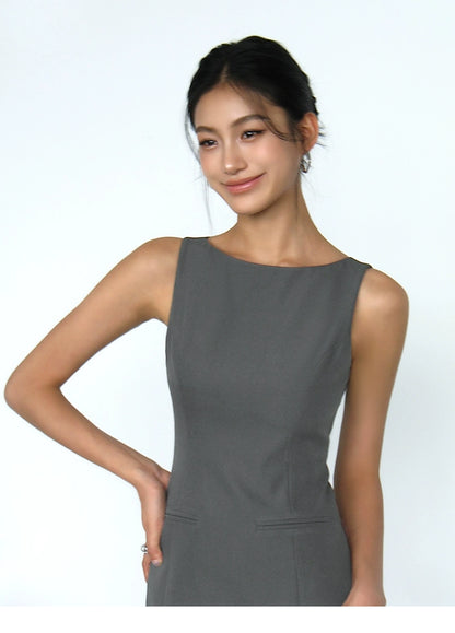 Approche Boat Neck Sleeveless Shealth Dress