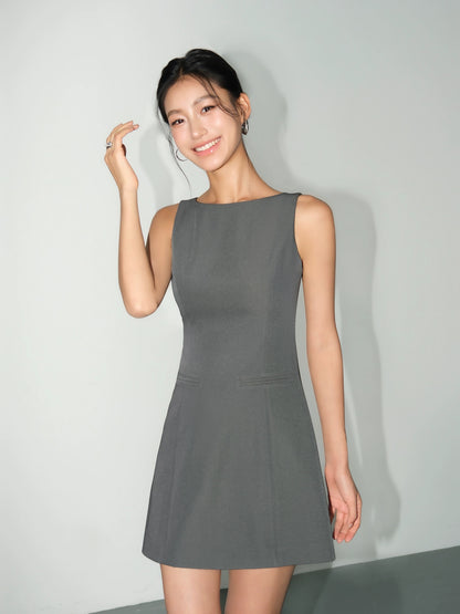 Approche Boat Neck Sleeveless Shealth Dress