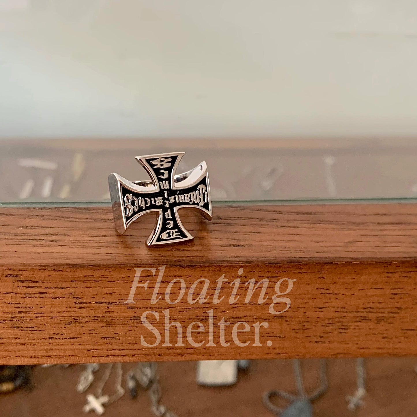 ENFANT RICHE DEPRIME White Gold Ring