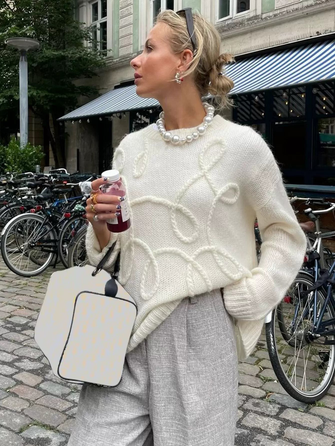 LEONE KNITTED SWEATER